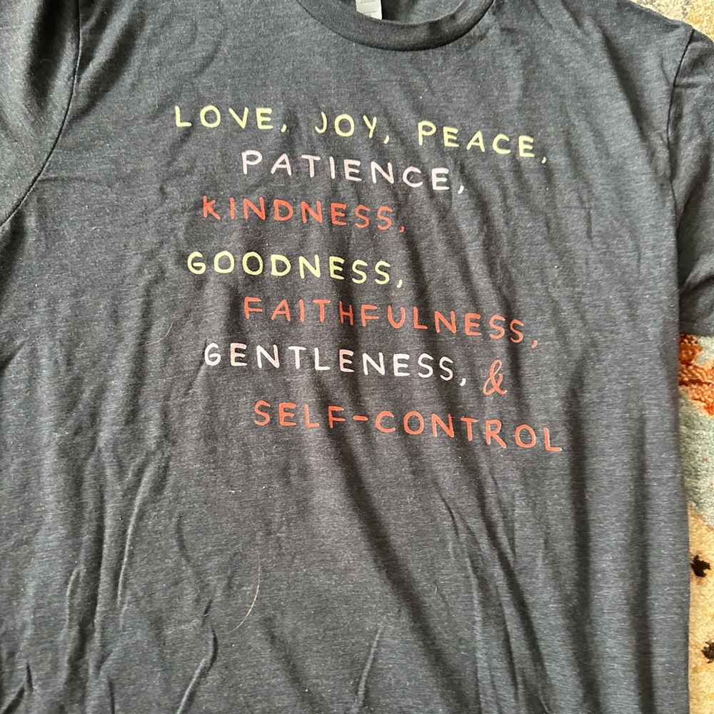 short sleeve t shirt